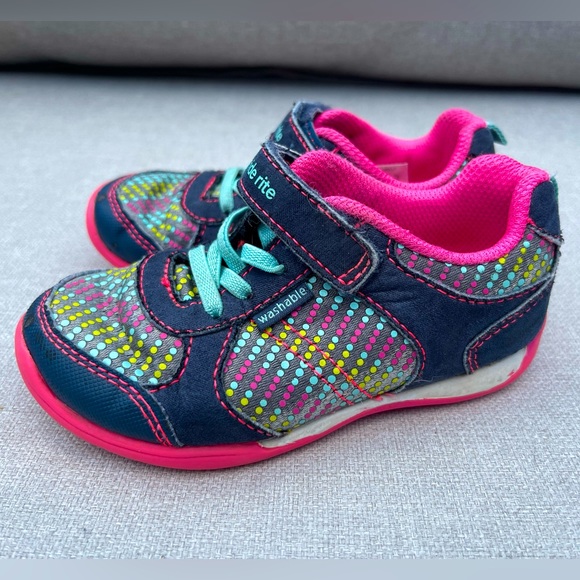 Super Adorable Stride Rite Everyday Sneakers - Picture 2 of 10